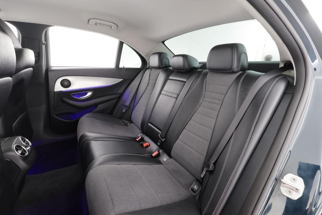 MERCEDES-BENZ E 2016