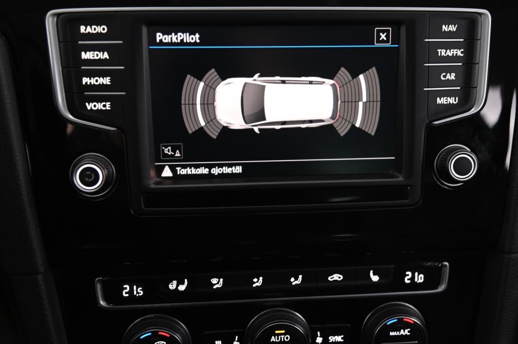 VOLKSWAGEN Golf 2017