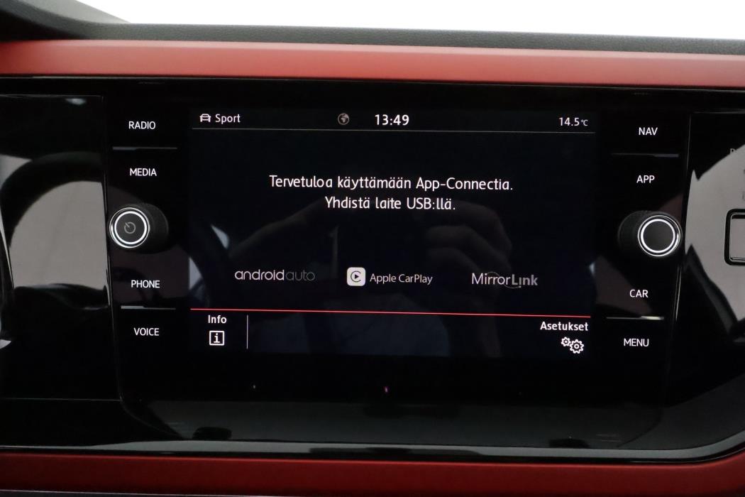 VOLKSWAGEN Polo 2018