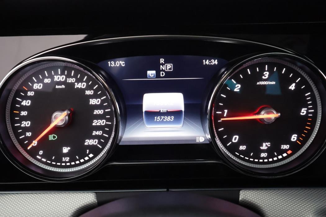 MERCEDES-BENZ E 2018