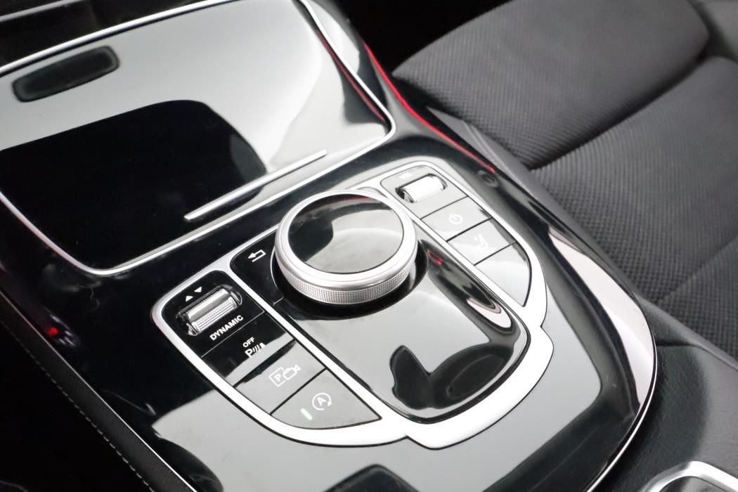 MERCEDES-BENZ E 2018