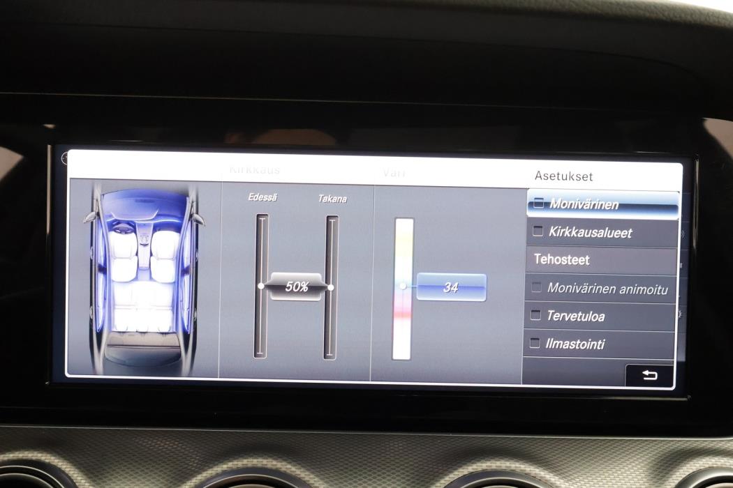 MERCEDES-BENZ E 2018