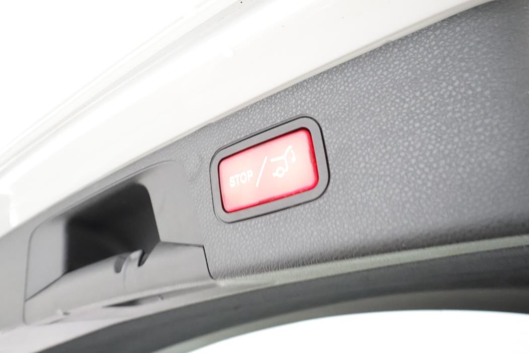 MERCEDES-BENZ E 2018