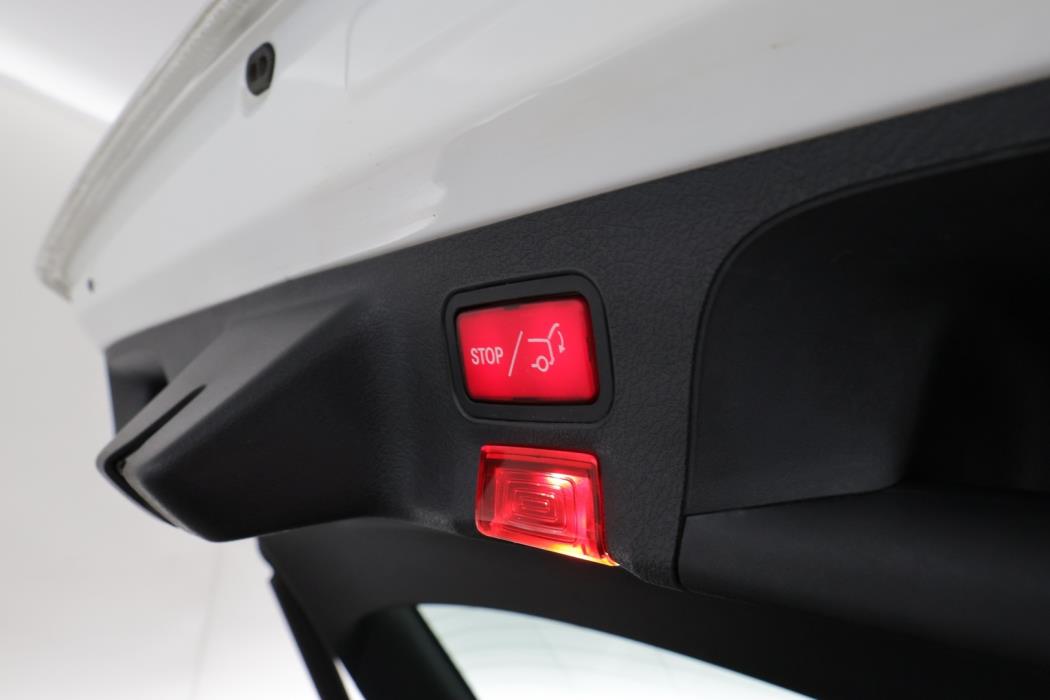 MERCEDES-BENZ CLA 2021