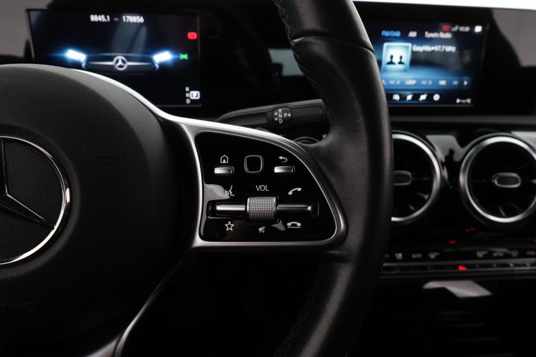 MERCEDES-BENZ CLA 2021