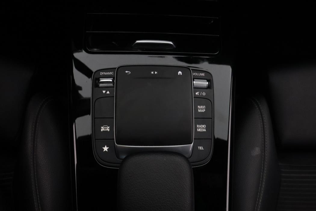 MERCEDES-BENZ CLA 2021