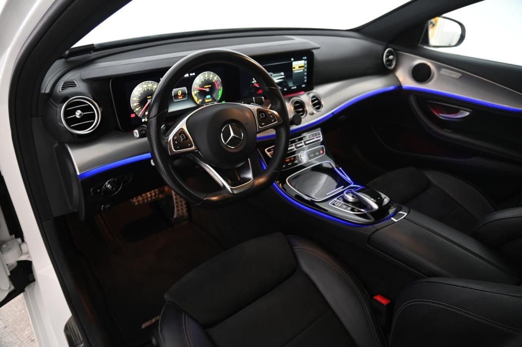 MERCEDES-BENZ E 2018