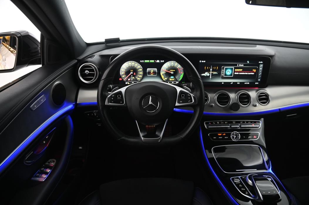 MERCEDES-BENZ E 2018