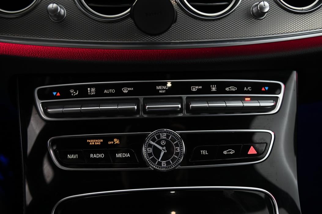 MERCEDES-BENZ E 2018