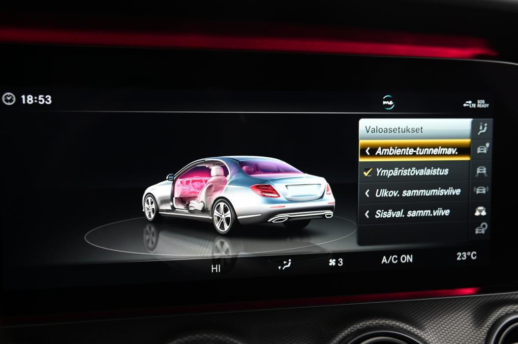 MERCEDES-BENZ E 2018