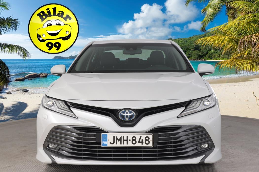 TOYOTA Camry 2019