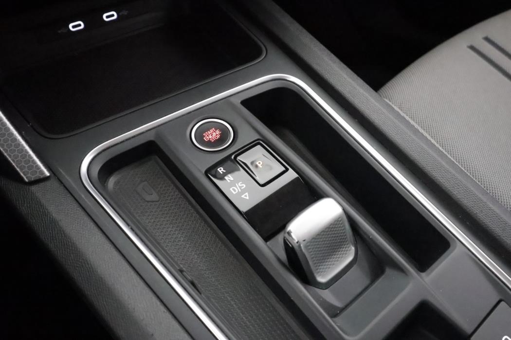 SEAT LEON SPORTSTOURER 2023