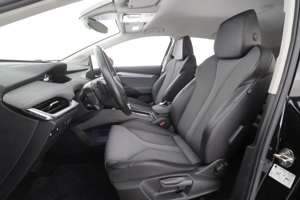 SKODA Enyaq 2023