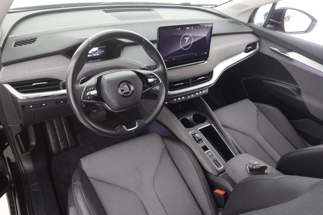 SKODA Enyaq 2023
