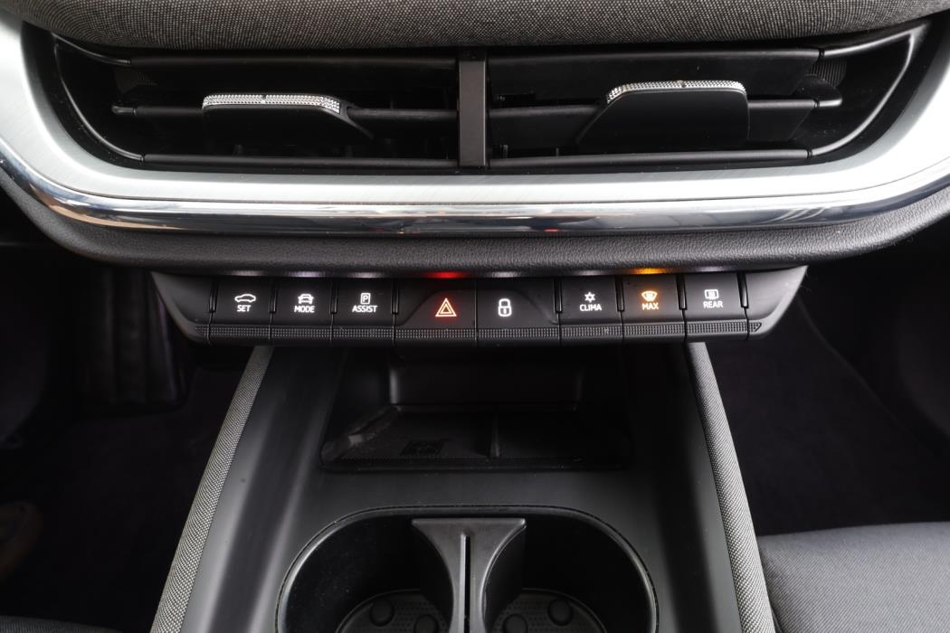 SKODA Enyaq 2023
