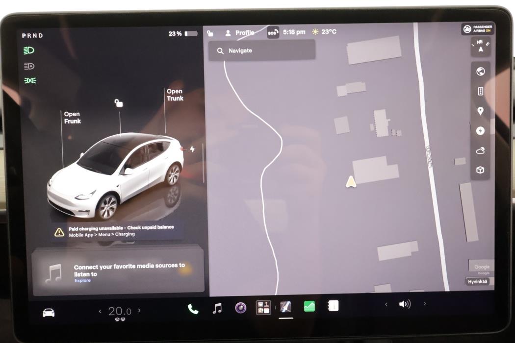 TESLA Model Y 2023