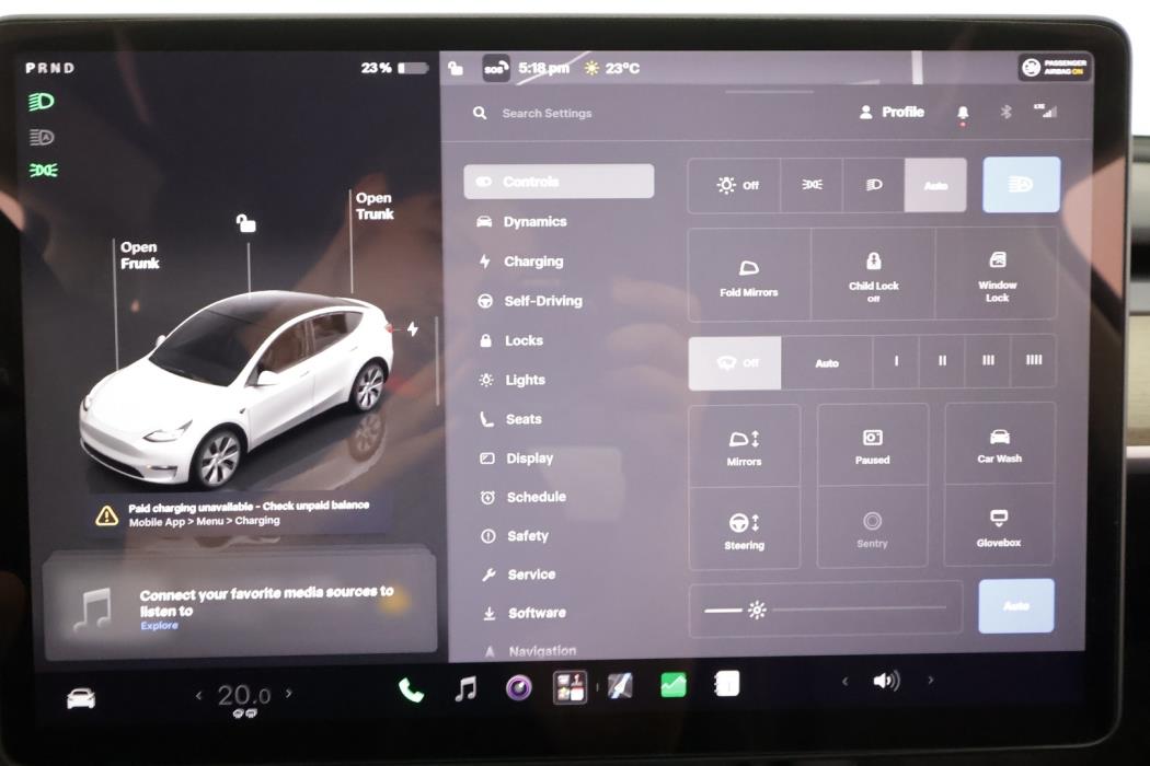 TESLA Model Y 2023