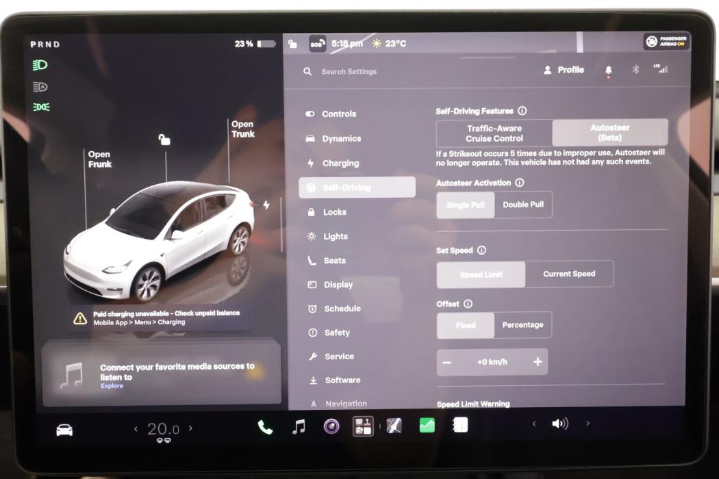 TESLA Model Y 2023