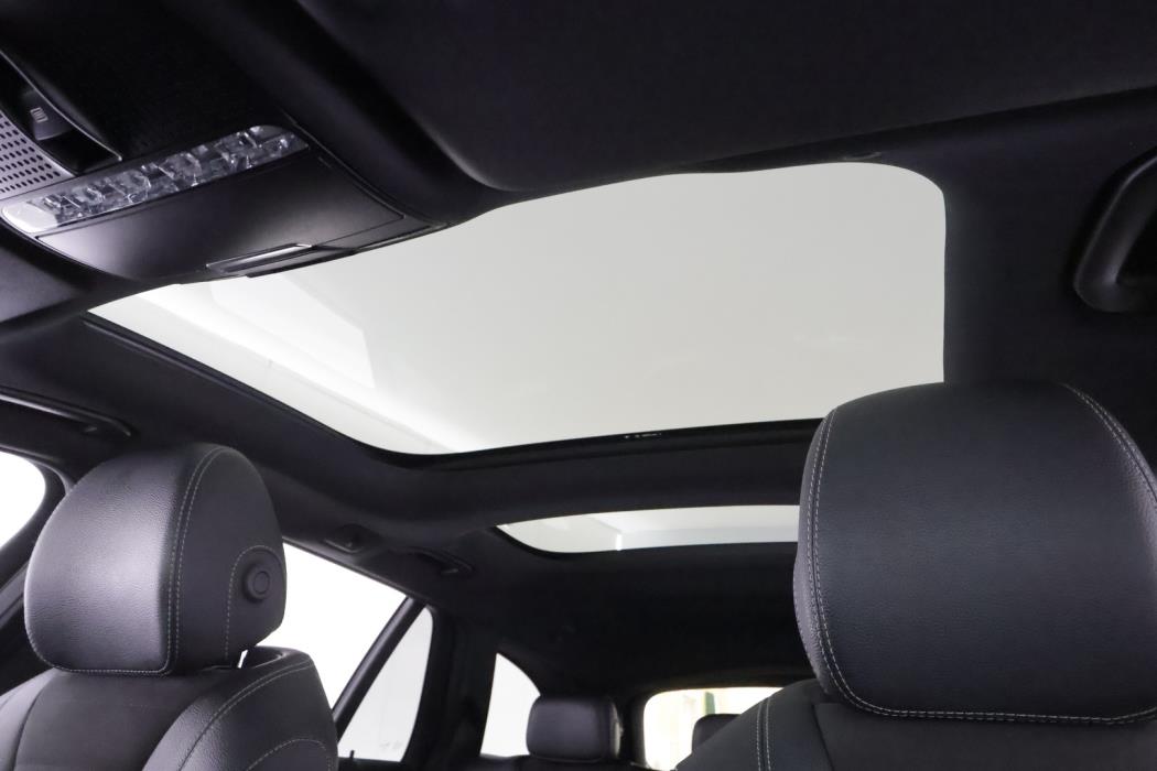 MERCEDES-BENZ E 2021