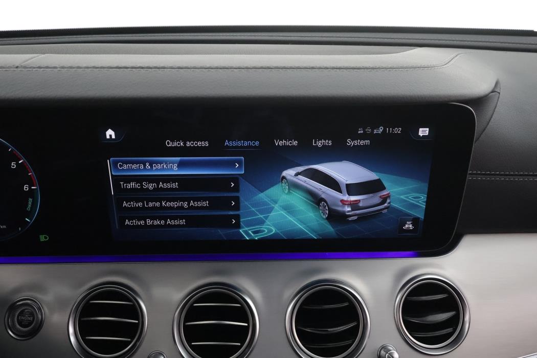 MERCEDES-BENZ E 2021