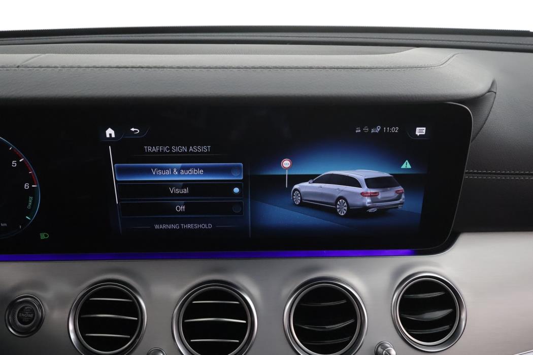 MERCEDES-BENZ E 2021