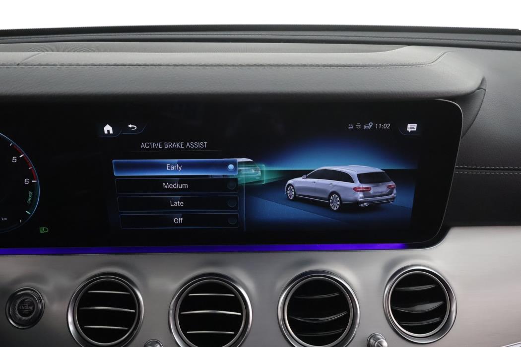 MERCEDES-BENZ E 2021