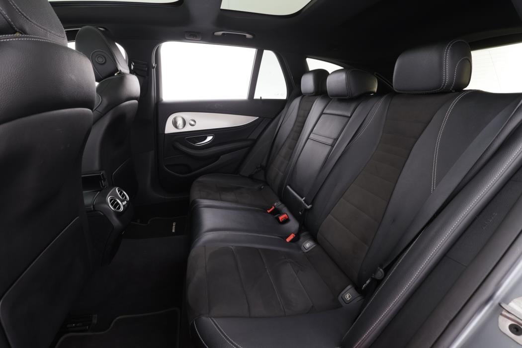 MERCEDES-BENZ E 2021