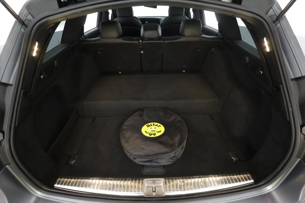 MERCEDES-BENZ E 2021