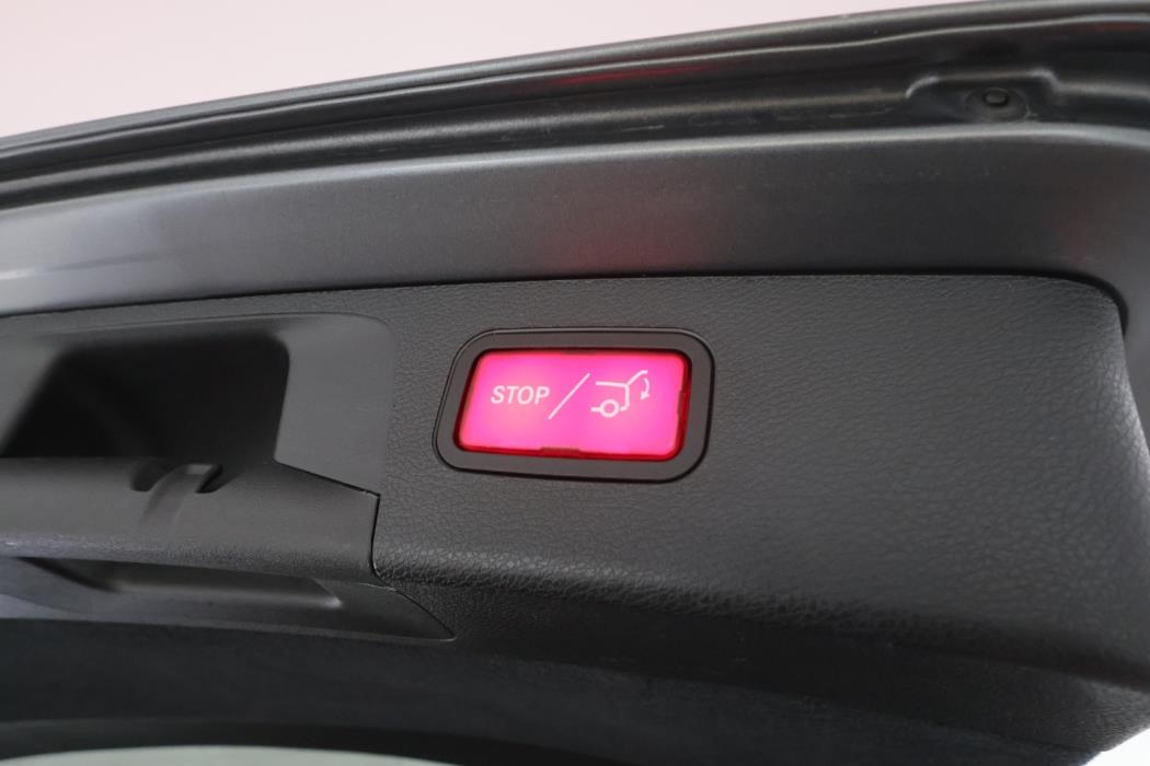 MERCEDES-BENZ E 2021