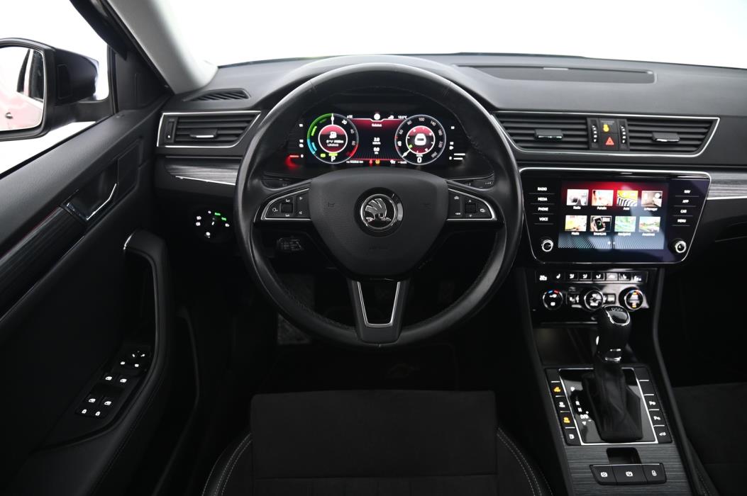 SKODA Superb 2020