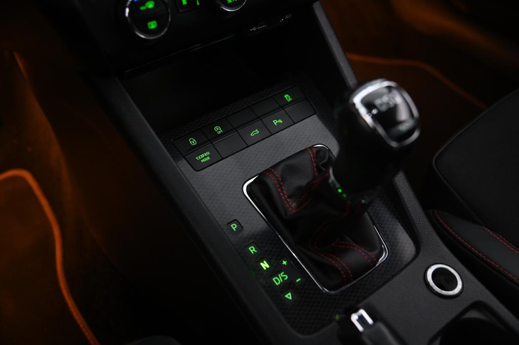 SKODA Octavia 2015
