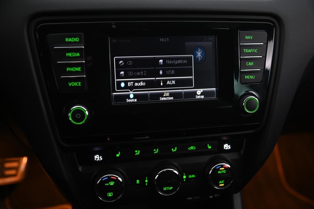 SKODA Octavia 2015