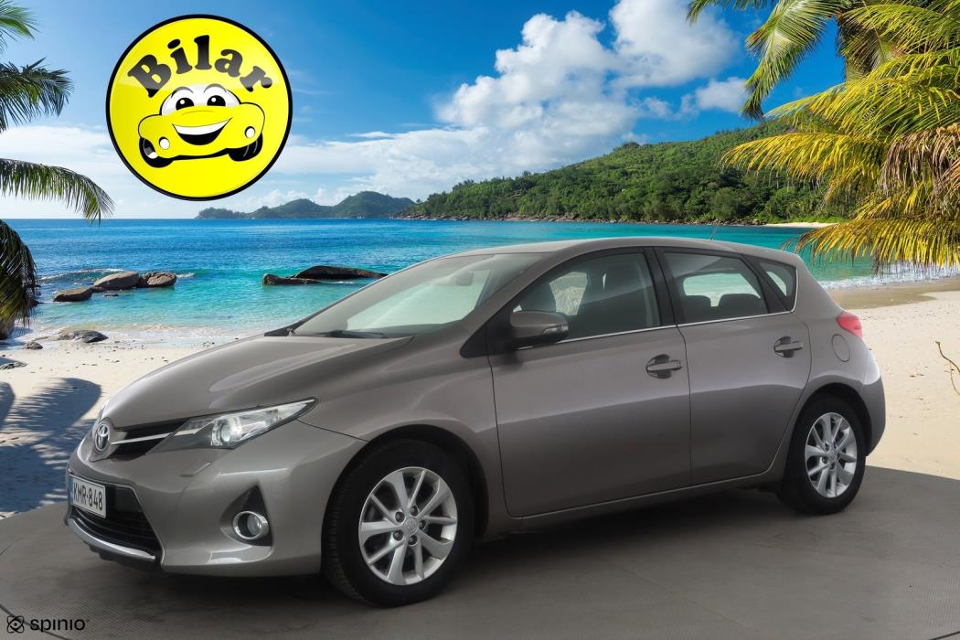 TOYOTA Auris 2014