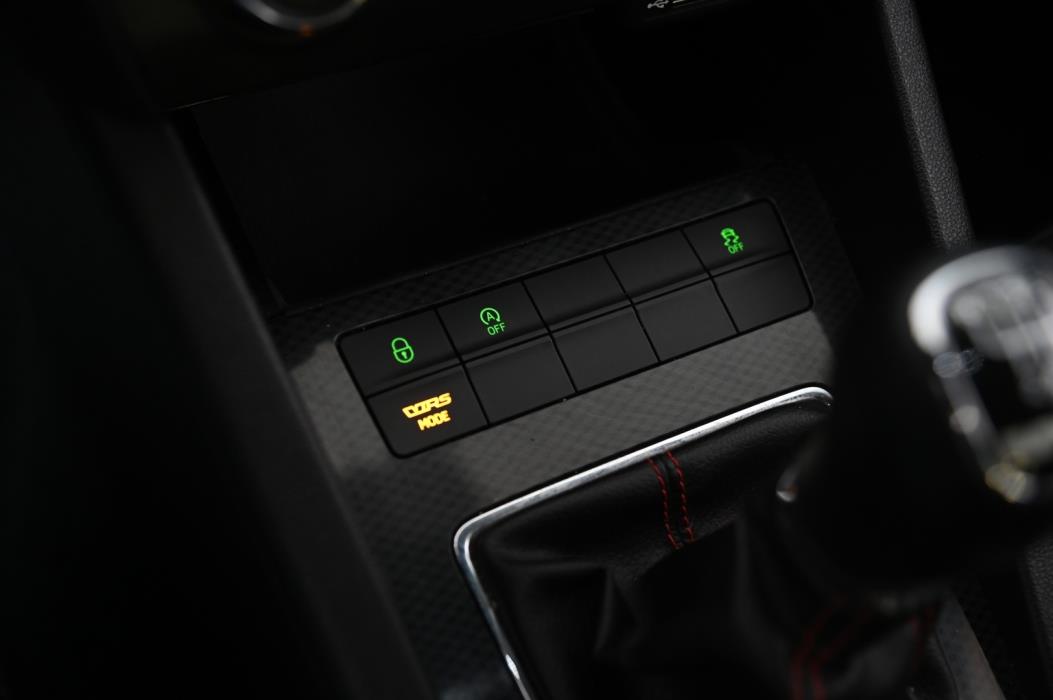 SKODA Octavia 2014