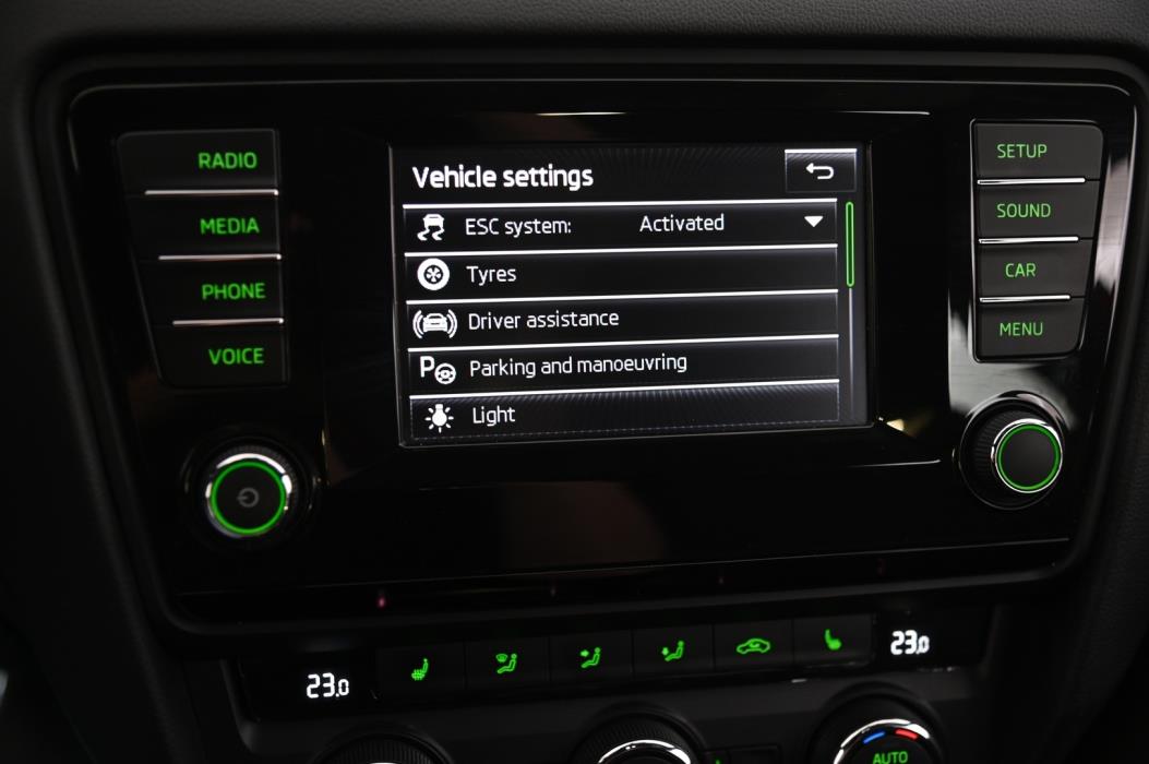 SKODA Octavia 2014