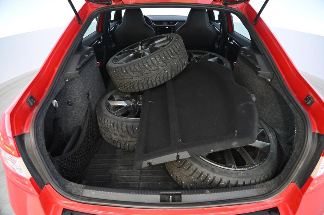 SKODA Octavia 2014