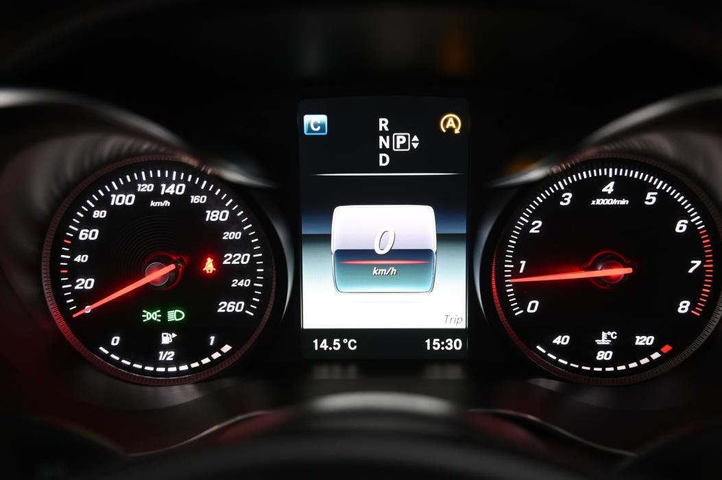 MERCEDES-BENZ C 2014