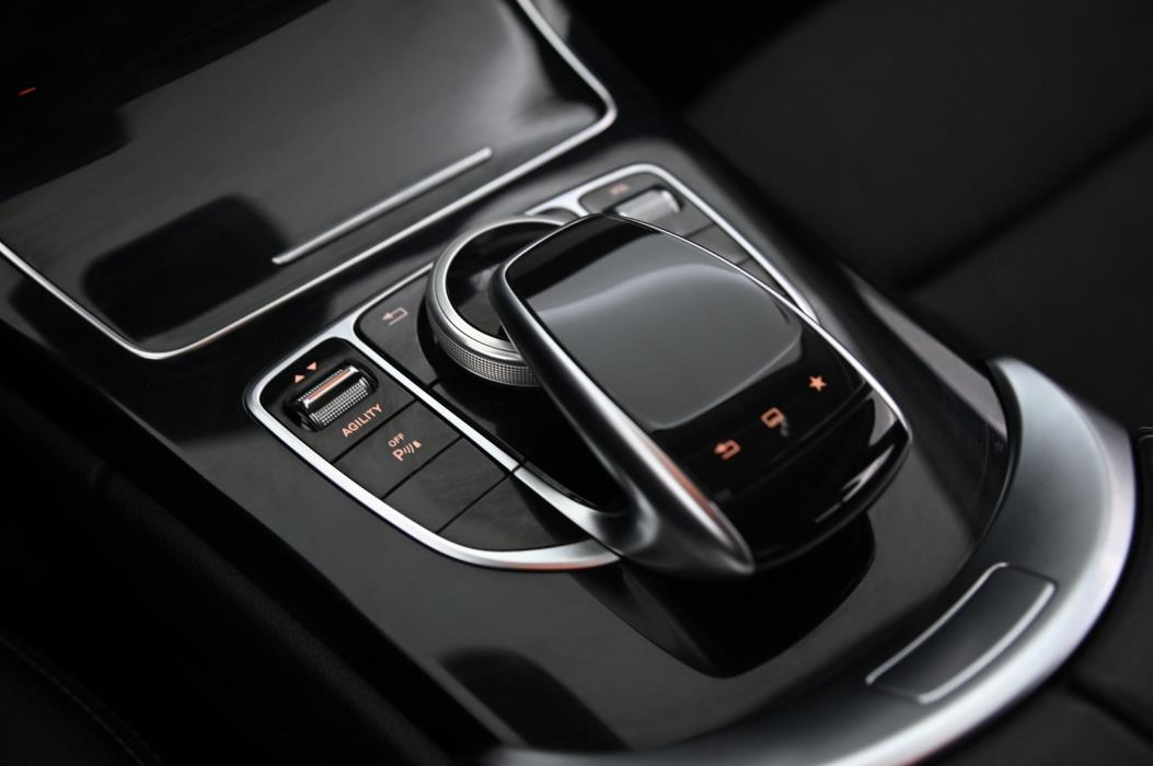 MERCEDES-BENZ C 2014
