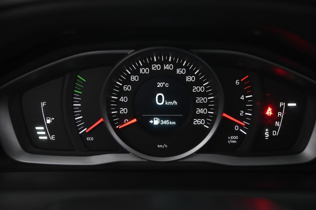 VOLVO XC60 2016