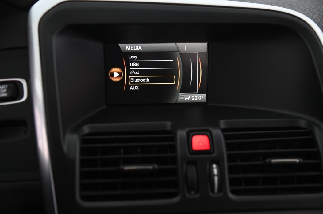 VOLVO XC60 2016