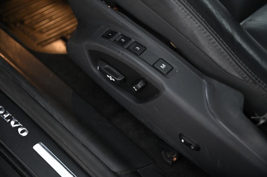 VOLVO XC60 2016