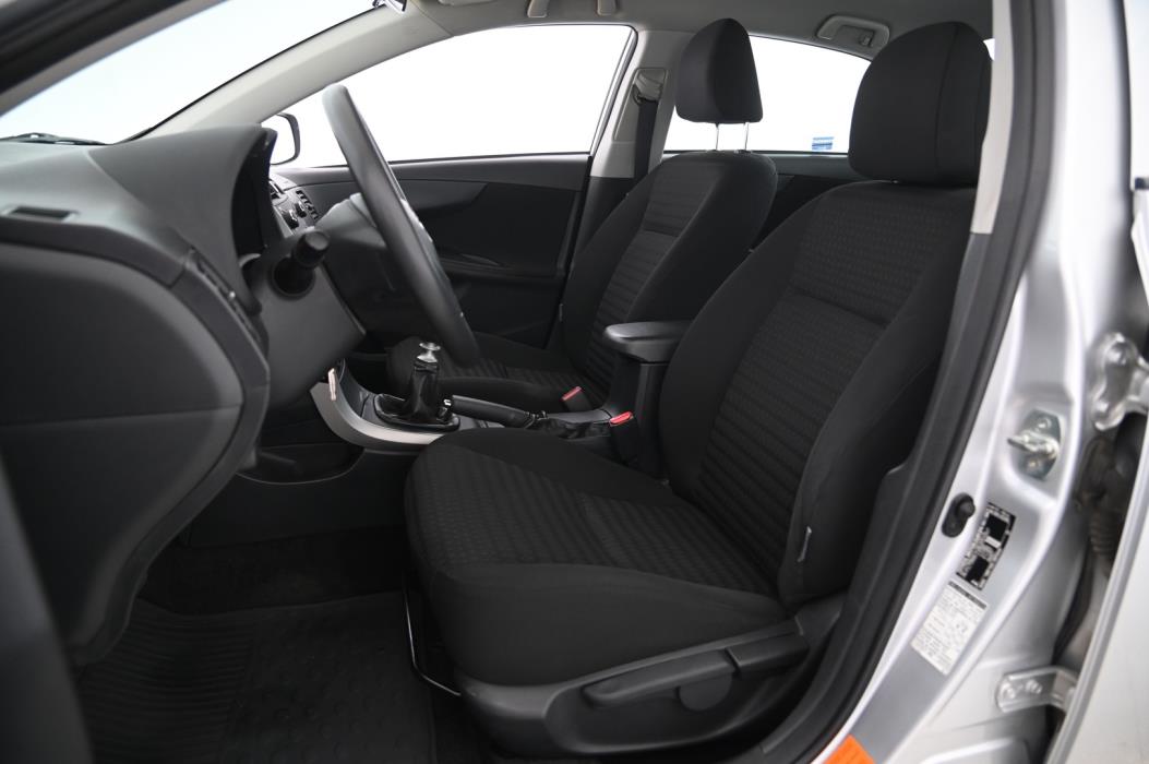 TOYOTA Corolla 2009