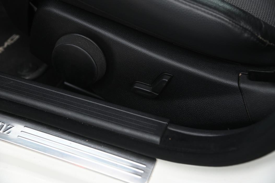 MERCEDES-BENZ C 2011