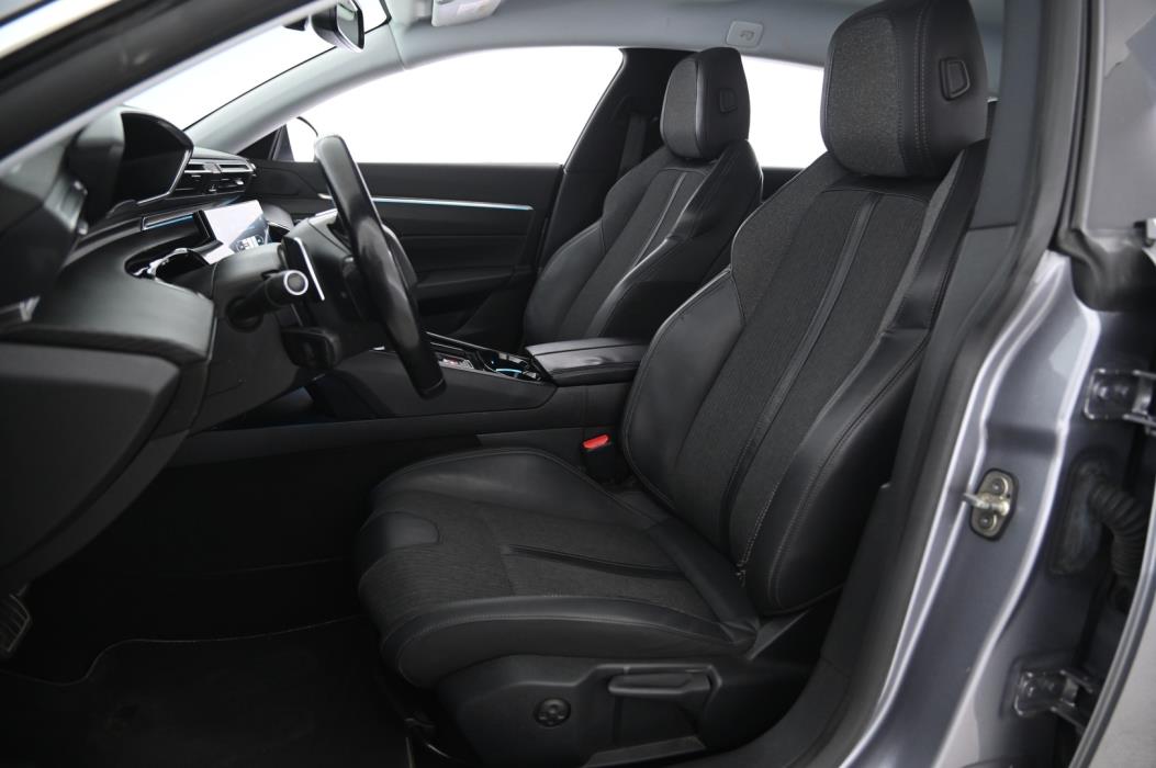 PEUGEOT 508 2020