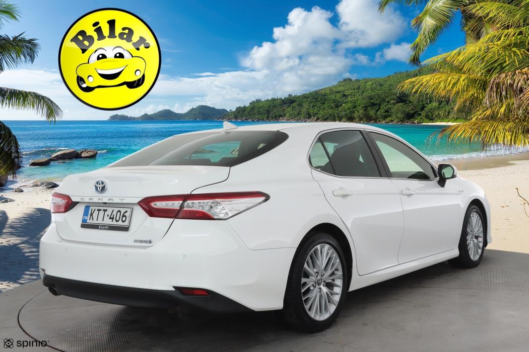TOYOTA Camry 2020