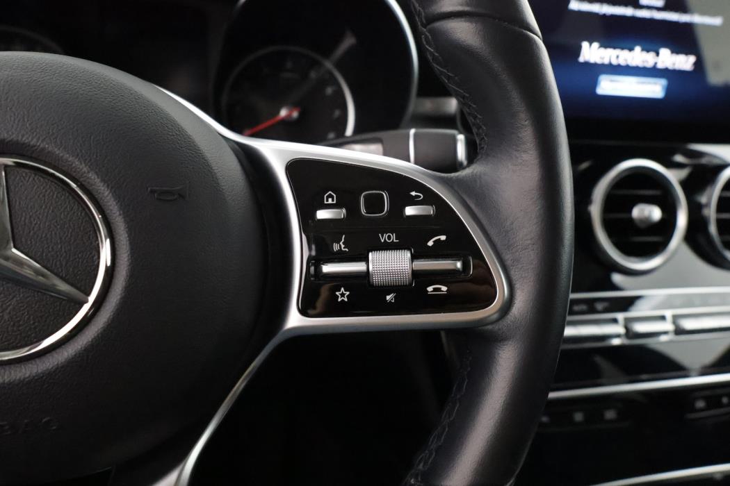 MERCEDES-BENZ GLC 2021