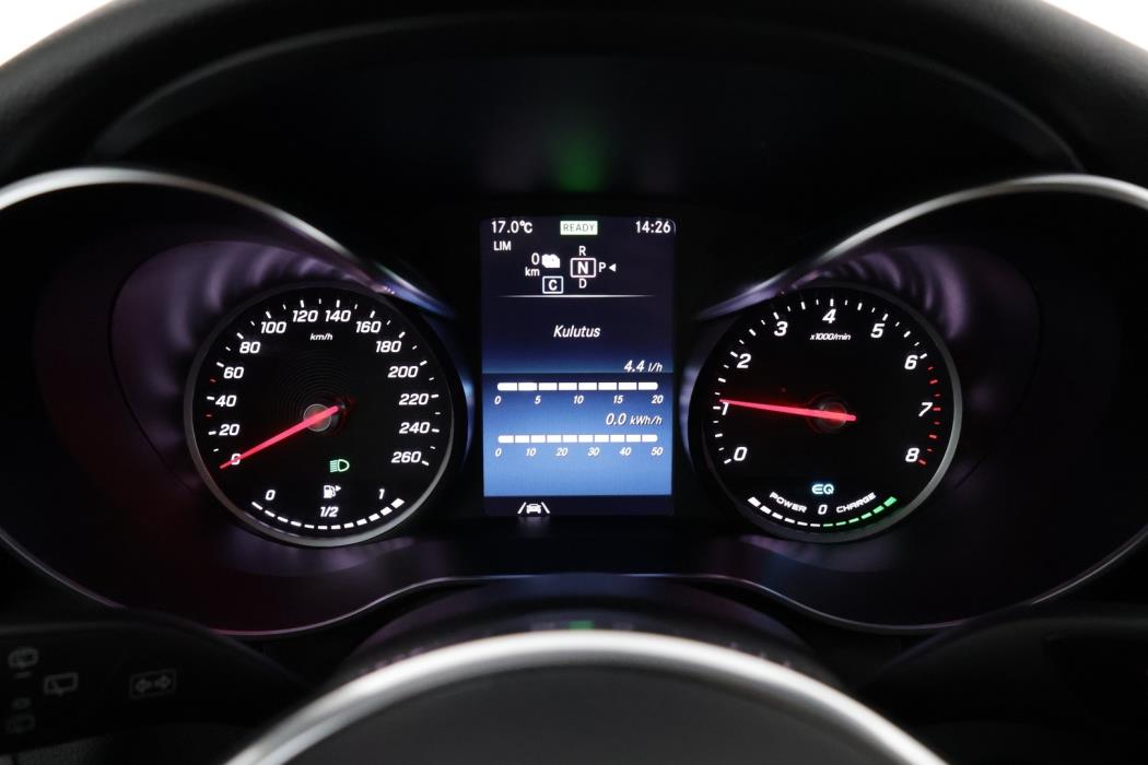 MERCEDES-BENZ GLC 2021