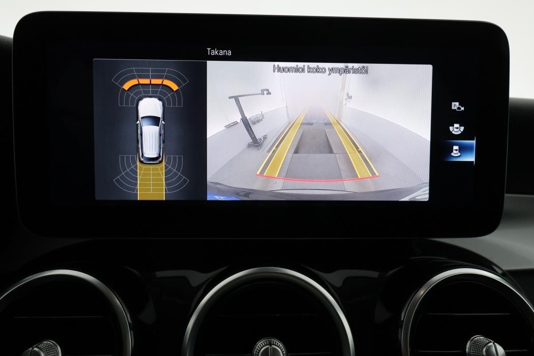 MERCEDES-BENZ GLC 2021