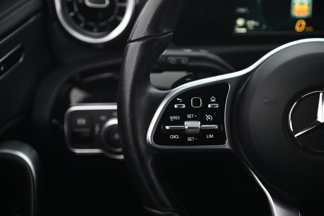 MERCEDES-BENZ CLA 2021