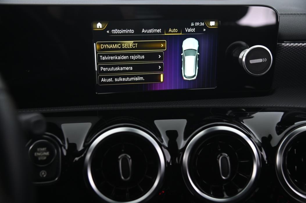 MERCEDES-BENZ CLA 2021